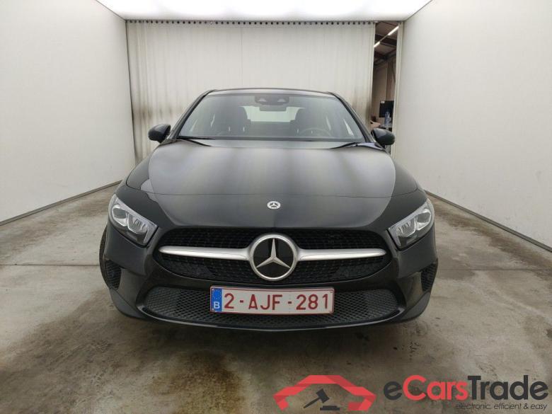 Mercedes-Benz A-Klasse Limousine A 250e Business Solution 4d #5