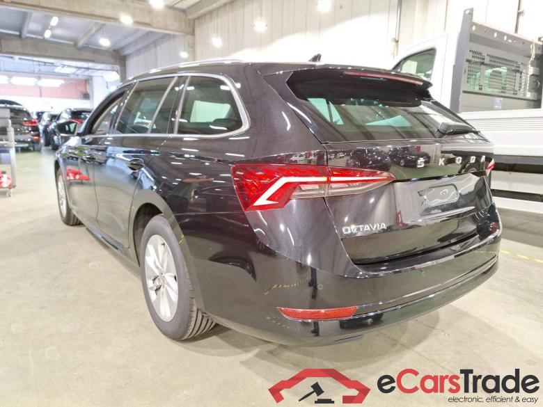 SKODA OCTAVIA COMBI 2.0 CRTDI 85KW CLEVER #3