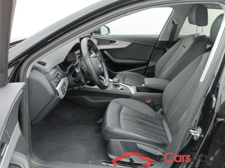 Audi A4 Avant 2.0 35 TDi 120kW S tronic Business Ed 5d #3