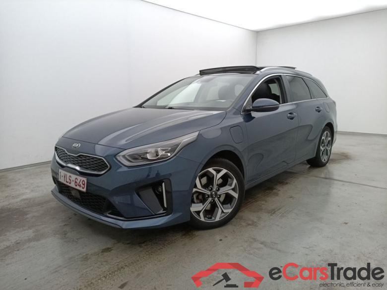 KIA cee'd Sportswagon Sense 1.6 GDi PHEV DCT ISG 5d #1 KIA cee'd Sportswagon Sense 1.6 GDi PHEV DCT ISG 5d #1