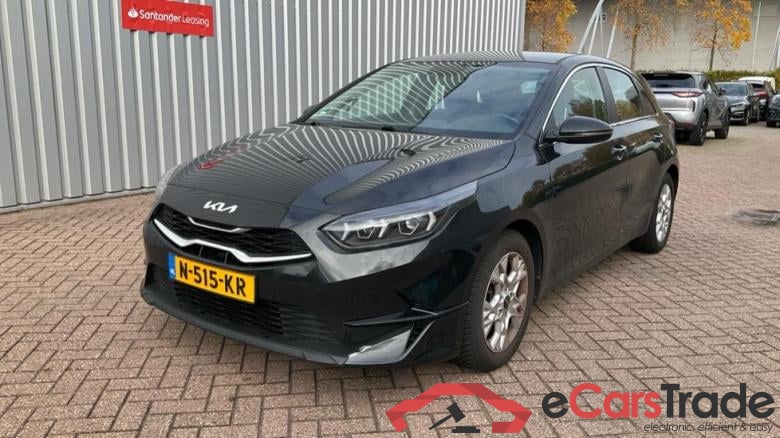 KIA Ceed 1.0tgdi dynamicline 88kW KIA Ceed 1.0tgdi dynamicline 88kW