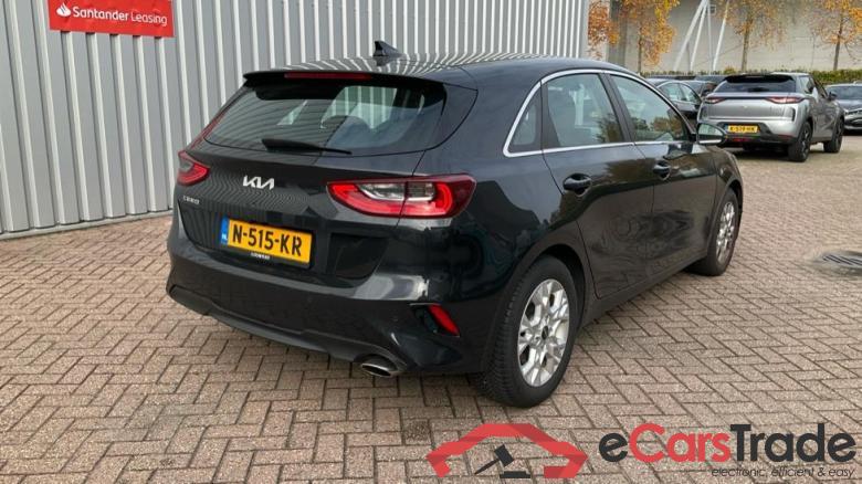 KIA Ceed 1.0tgdi dynamicline 88kW #5 KIA Ceed 1.0tgdi dynamicline 88kW #5