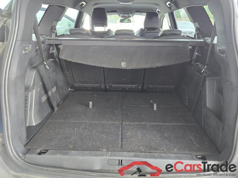PEUGEOT 5008 1.2 PureTech GT Line #6 PEUGEOT 5008 1.2 PureTech GT Line #6