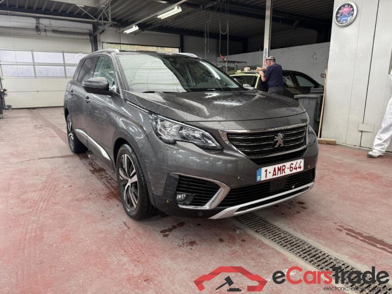 PEUGEOT SUV 5008 1.2 PureTech Allure #2 PEUGEOT SUV 5008 1.2 PureTech Allure #2
