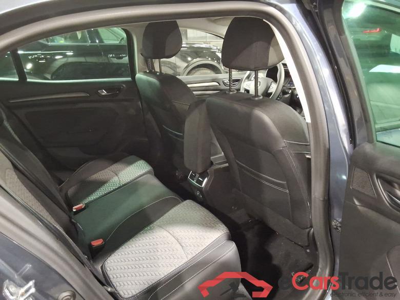 RENAULT MEGANE BERLINE 1.3 TCE 140 LIMITED #3 #5 RENAULT MEGANE BERLINE 1.3 TCE 140 LIMITED #3 #5