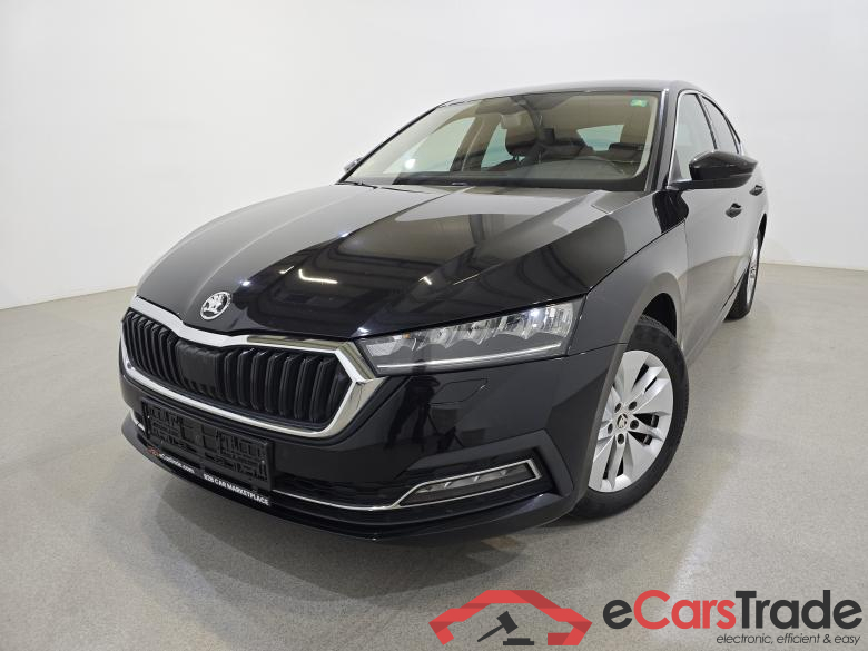 Skoda Octavia 2.0 TDI Ambition LED Virtual Navi KeylessGo Klima PDC ...