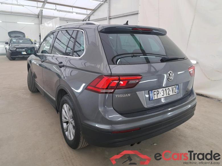VOLKSWAGEN Tiguan / 2016 / 5P / SUV 1.5 TSI 150 EVO DSG7 Confortline #2 VOLKSWAGEN Tiguan / 2016 / 5P / SUV 1.5 TSI 150 EVO DSG7 Confortline #2
