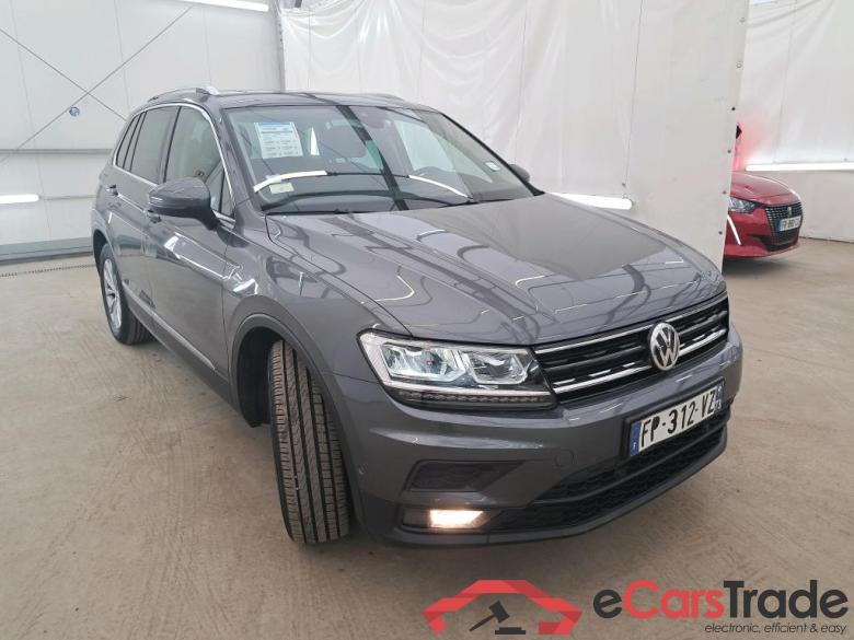 VOLKSWAGEN Tiguan / 2016 / 5P / SUV 1.5 TSI 150 EVO DSG7 Confortline #4 VOLKSWAGEN Tiguan / 2016 / 5P / SUV 1.5 TSI 150 EVO DSG7 Confortline #4