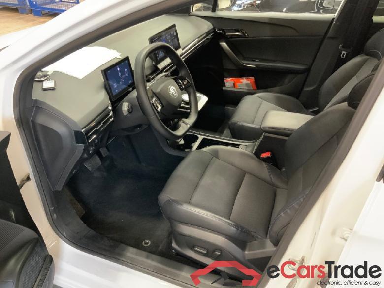 MG MG4 Luxury 5d 150kW #4 MG MG4 Luxury 5d 150kW #4