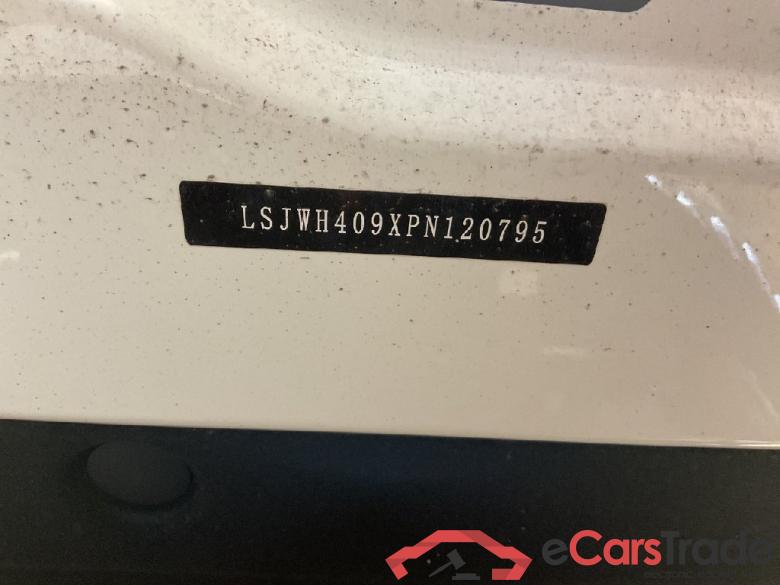 MG MG4 Luxury 5d 150kW #5 MG MG4 Luxury 5d 150kW #5