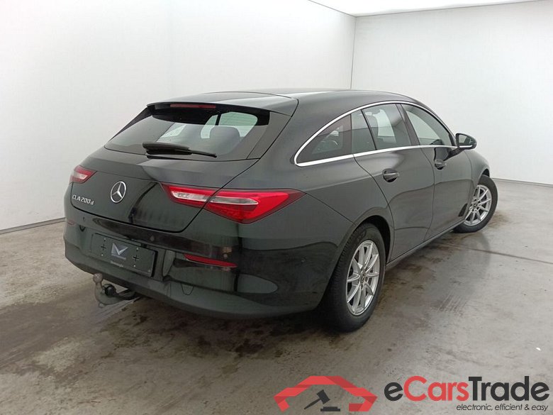 Mercedes-Benz CLA Shooting Brake CLA 200 d 5d #2