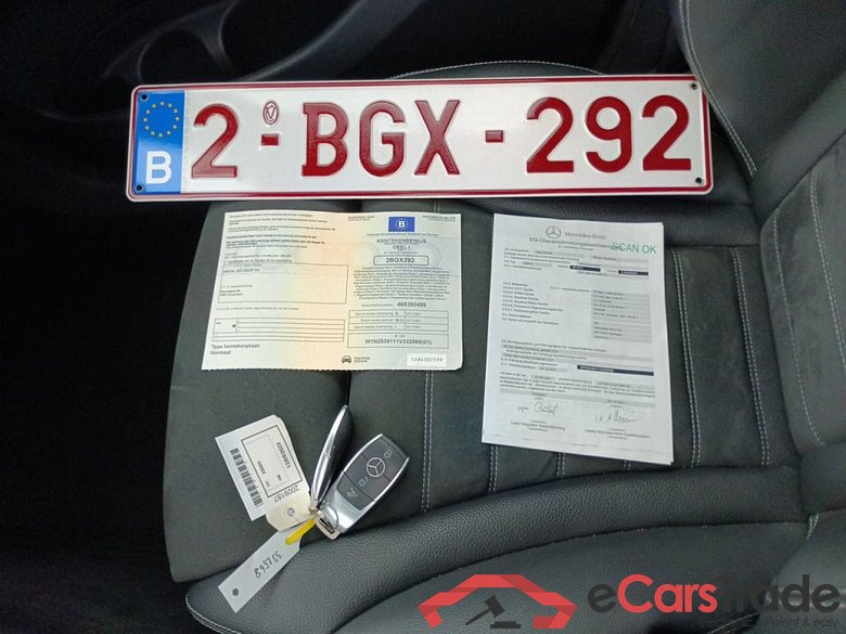 Mercedes-Benz GLC GLC 300 de Business Solution 4MATIC 5d #4