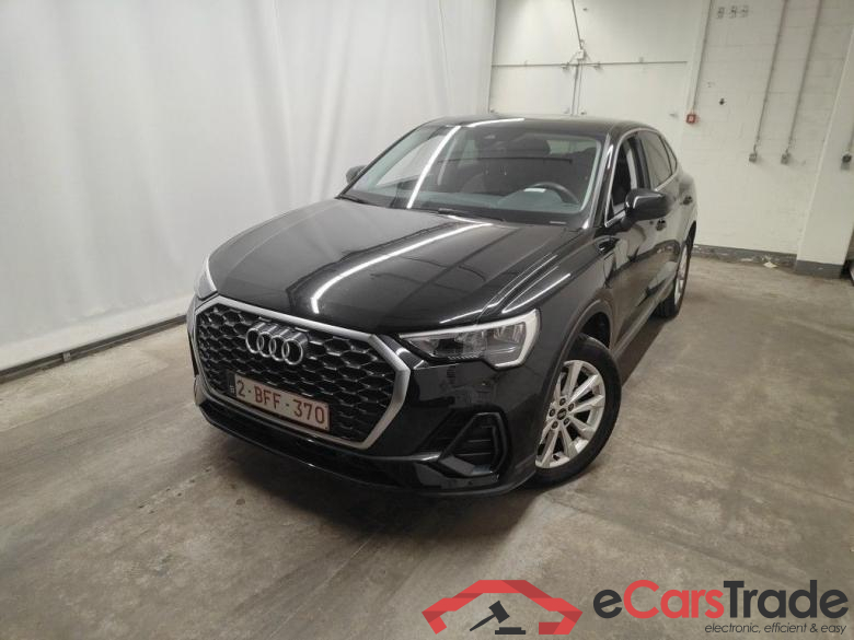 Audi Q3 Sportback 45 TFSI e S tronic 5d Audi Q3 Sportback 45 TFSI e S tronic 5d