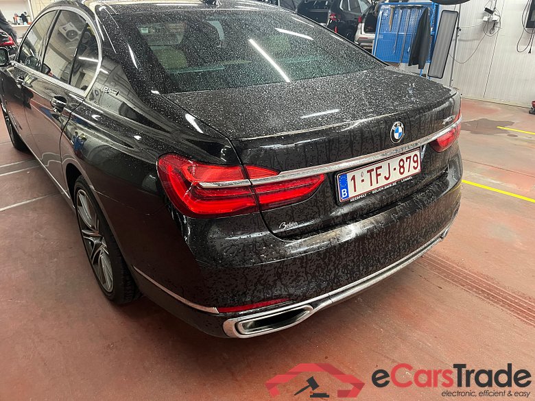 BMW 740e Plug-In Hybrid IPerformance Aut. Pano LED Head-Up Virtual Harman/Kardon Ambient Navi Sport-Leather Camera 360° KeylessGo Klima PDC ... #4