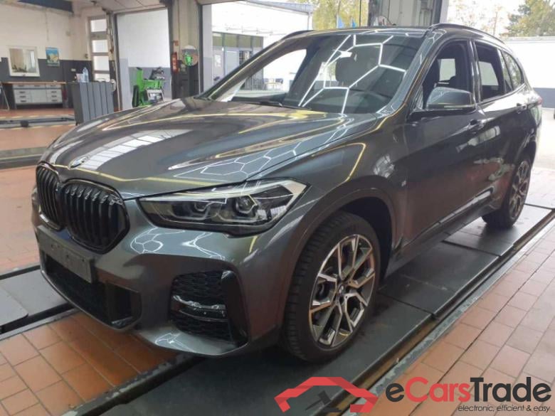BMW Baureihe X1 (F48)(2015->) DE - SUV5 sDrive20i EU6d, M Sport (EURO 6d), (Facelift) 2020 - 2022 BMW Baureihe X1 (F48)(2015->) DE - SUV5 sDrive20i EU6d, M Sport (EURO 6d), (Facelift) 2020 - 2022