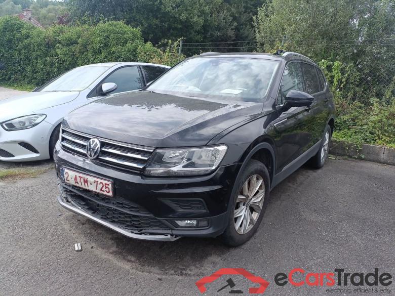 Volkswagen Tiguan Allspace 2.0 TDI SCR DSG7 Comfortline 5d !! damaged car mo145 !! NO COC!! #2