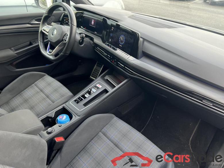 VOLKSWAGEN Golf VIII GTE Golf 1.4 eHybrid PHEV GTE OPF DSG (180 kW) #6 VOLKSWAGEN Golf VIII GTE Golf 1.4 eHybrid PHEV GTE OPF DSG (180 kW) #6