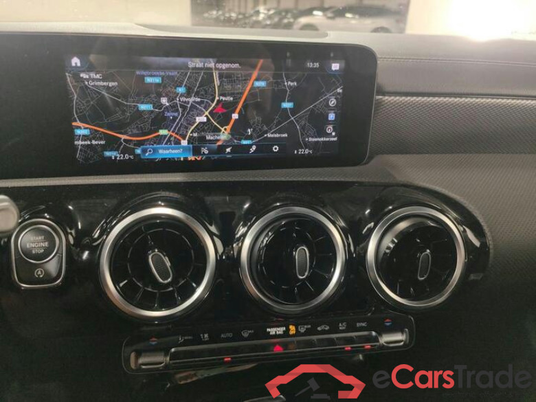 Mercedes CLA 180d SB Aut. LED-Xenon Widescreen Navi 1/2 Sport-Leather KeylessGo Camera Klima PDC ... #6