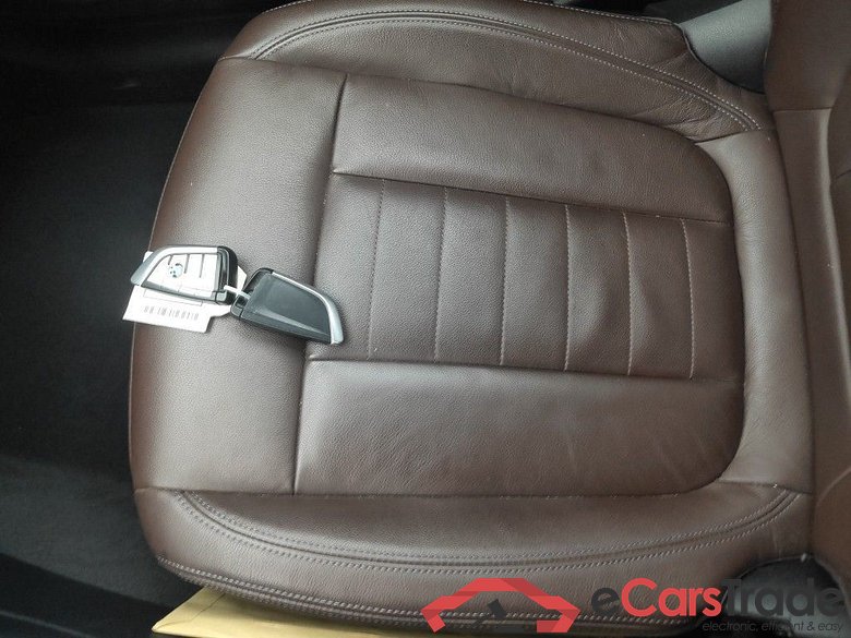 BMW 3 TOURING DIESEL - 2019 320 dxA 190 xDrive (EU6d-TEMP) 4d Steptronic #4