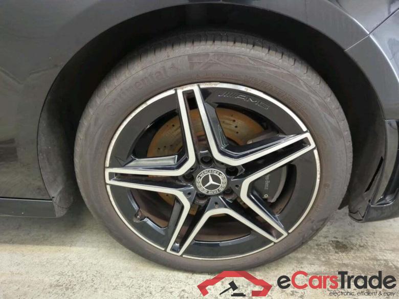 MERCEDES-BENZ A-klasse 250 e Bns Sol. AMG #5 MERCEDES-BENZ A-klasse 250 e Bns Sol. AMG #5