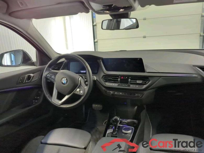 BMW 1-serie 118i Intro Ed. #3 BMW 1-serie 118i Intro Ed. #3