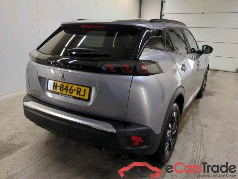 PEUGEOT 2008 1.2 PureTech Allure #2 PEUGEOT 2008 1.2 PureTech Allure #2