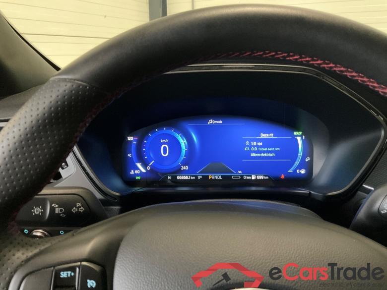 FORD Kuga 2.5 PHEV ST-Line #6