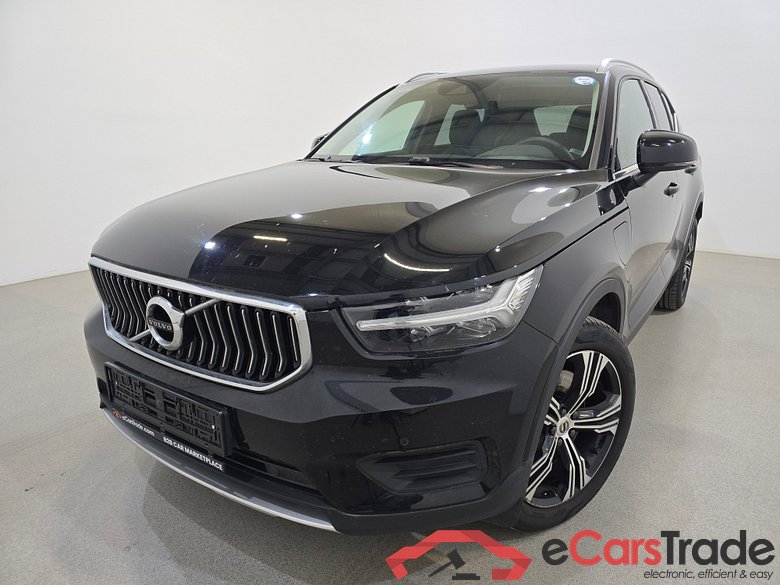 Volvo XC40 1.5 T4 Plug-In Hybrid Aut. LED-Xenon Virtual Harman/Kardon ACC Navi Leather KeylessGo Camera Klima PDC ...