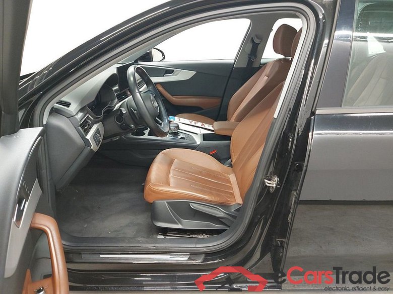 Audi A4 2.0 30 TDi 100kW S tronic Business Ed 4d #3