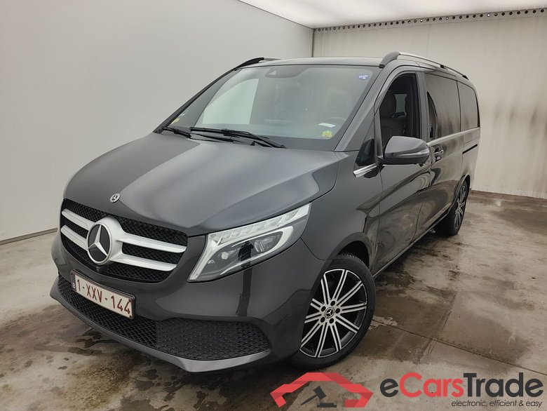 Mercedes-Benz V-Klasse V 300 d L2 9G-TRONIC Avantgarde 5d 7pl