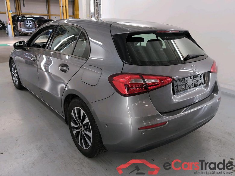 MERCEDES-BENZ A-CLASS 1.5 A 180 D BUSINESS SOLUTION #3