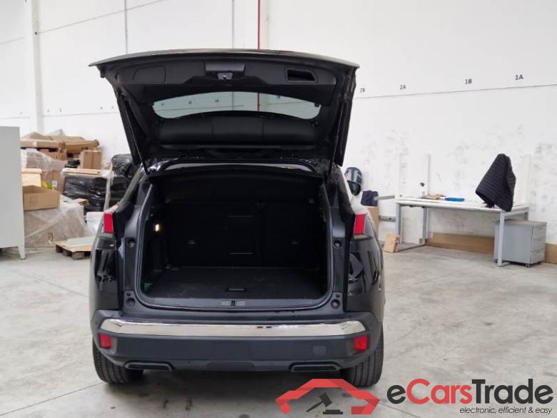 PEUGEOT 3008 / 2020 / 5P / SUV BLUEHDI 130 EAT8 SeS ALLURE #5