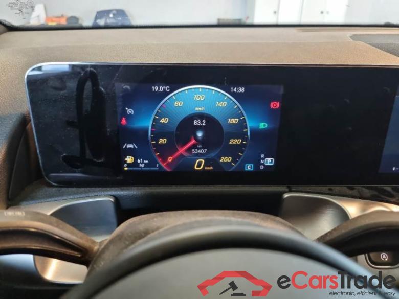 MERCEDES-BENZ GLB / 2019 / 5P / SUV GLB 200 D AUTOMATIC BUSINESS EXTRA #4