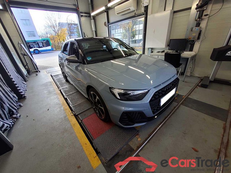 Audi A1 Sportback (GBA)(09.2018->) DE - LimS5 40 2.0 TFSI EU6d, S line (EURO 6d), 2021 - 2024 #2