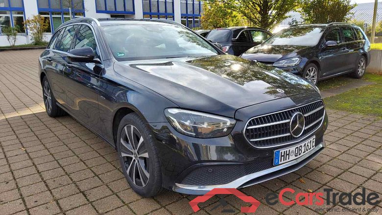 Mercedes-Benz E -Klasse T-Modell (BM 213)(06.2016->) DE - Kb5 E 300 de EU6d, T de Avantgarde (EURO 6d), (Facelift) 2020 - 2023 #2