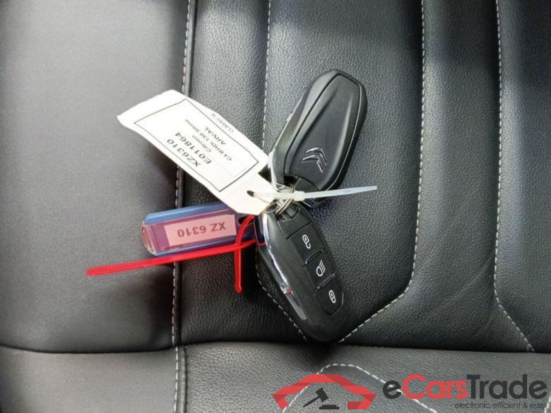 CITROEN C4 DIESEL - 2021 1.5 BlueHDi 130 Shine Pack S&S 5d #4