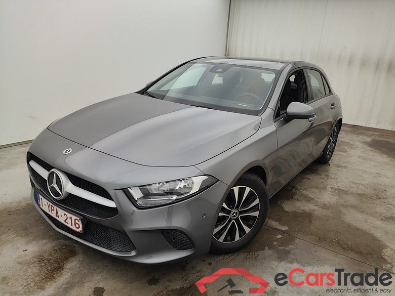 Mercedes-Benz A-Klasse A 180 d Business Solution Aut. 5d