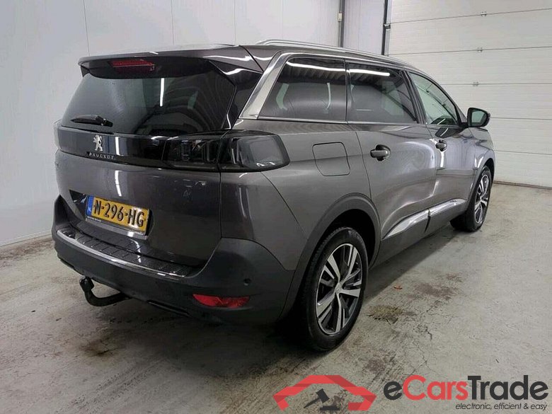 PEUGEOT 5008 1.2 PT BL. Allure #2