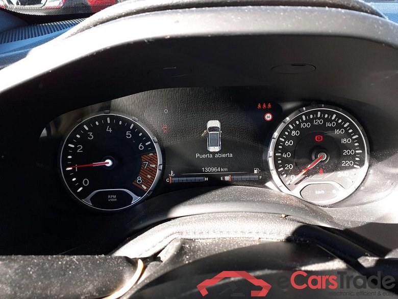 JEEP Renegade / 2014 / 5P / todoterreno Limited 1.0G 88kW (120CV) 4x2 #4