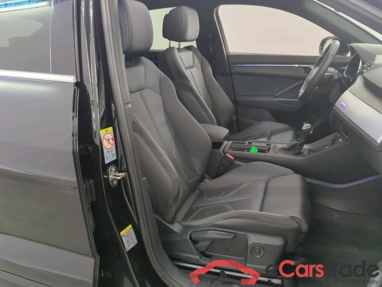 Audi Q3 Sportback 45 TFSI e S tronic S edition 5d #3