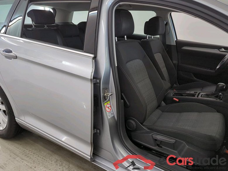Volkswagen Passat Variant 1.5 TSI 7-DSG Business 5d #3