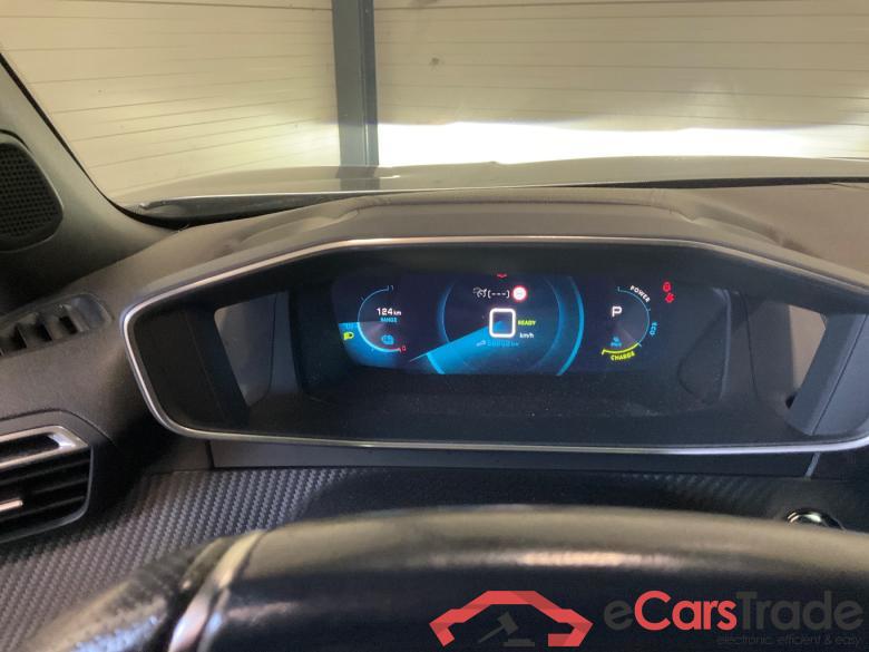 PEUGEOT e-2008 EV GT 50 kWh #6