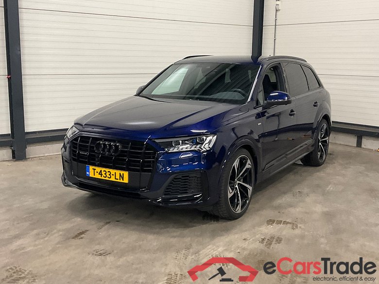 AUDI Q7 55 TFSI e q Pro L S #1