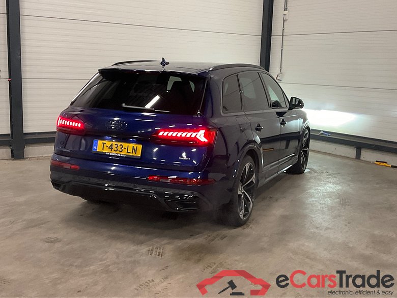 AUDI Q7 55 TFSI e q Pro L S #3