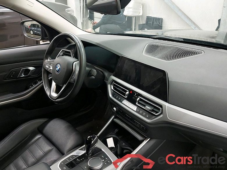 BMW - BMW 3 TOURING 320e 204PK Business Edition With Vernasca Heated Sport Seats & Driving Assistant Pack & Active Cruise Control * HYBRID * #3