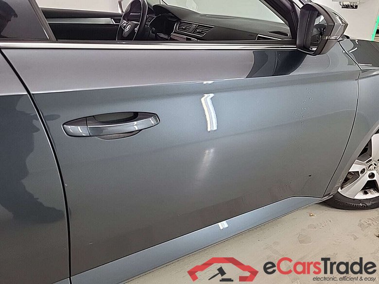 SKODA SUPERB COMBI 2.0 CRTDI AMBITION DSG #4