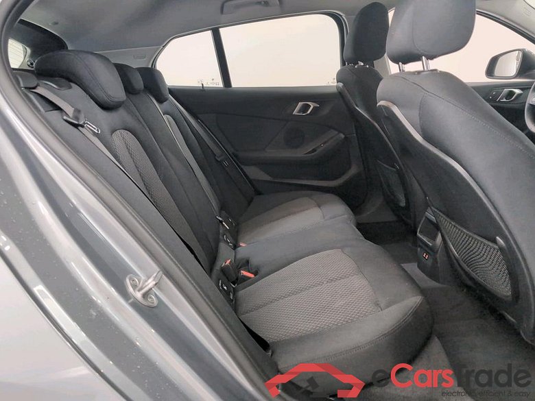 BMW 1 SERIES HATCH 1.5 118I (100KW) #6