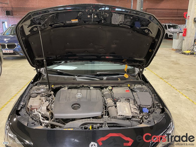 MERCEDES-BENZ CLASS CLA SHOOTING BRAKE DIESE CLA 180 d Business Solution #6