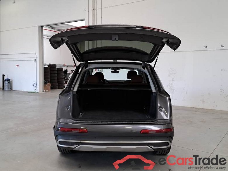 AUDI Q7 / 2019 / 5P / SUV 3.0 55 TFSIE QUATTRO TIPTR. BUSINESS #5