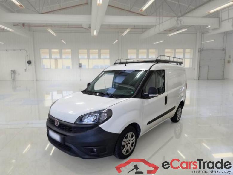 FIAT DOBLÒ CARGO / 2014 / 4P / VETT. FURGONATA CH1 LOUNGE 1.6 MJET 105CV E6D SeS #1